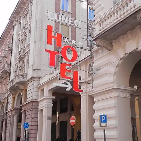 Cuneo Hotel Hotell Cuneo