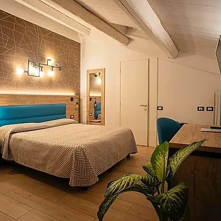 Cuneo Hotel Hotel