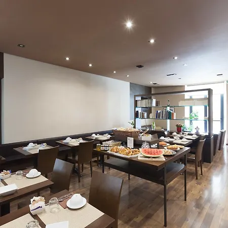 Hotell Cuneo Hotel 3*