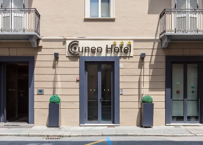 Hotel Cuneo Hotel 3*