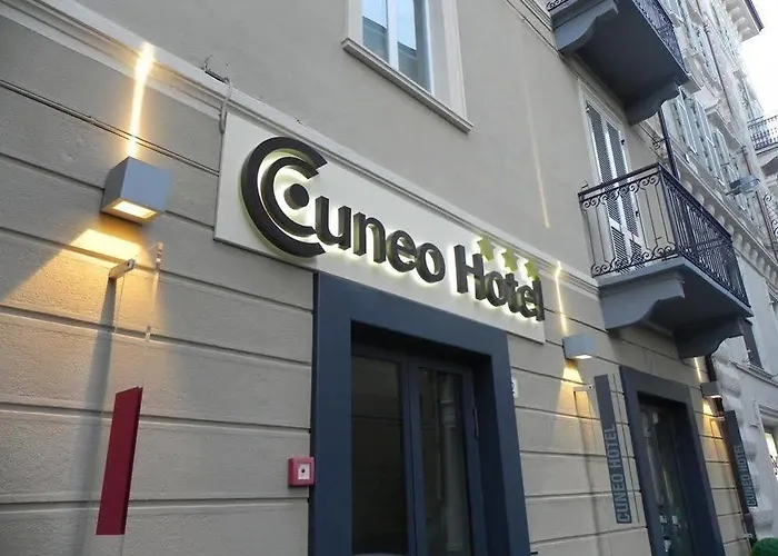 Hotel Cuneo Hotel 3*